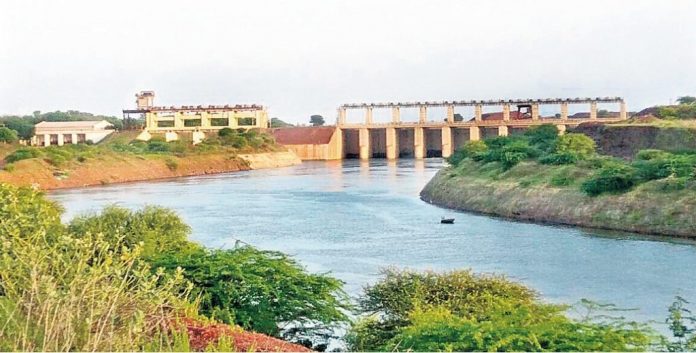 Secret behind Jagan, KCR’s water wars