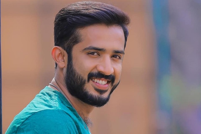 Star Maa approaches anchor Ravi for Bigg Boss 4