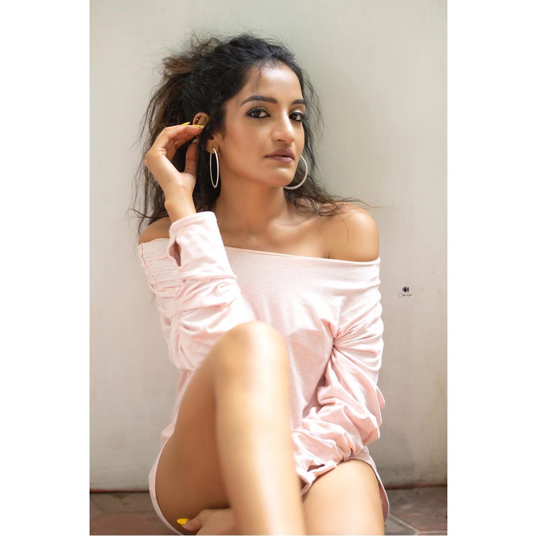 Model Sonia Naresh Latest Stills 