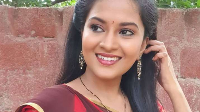 TV Actress Sravani Committed Suicide