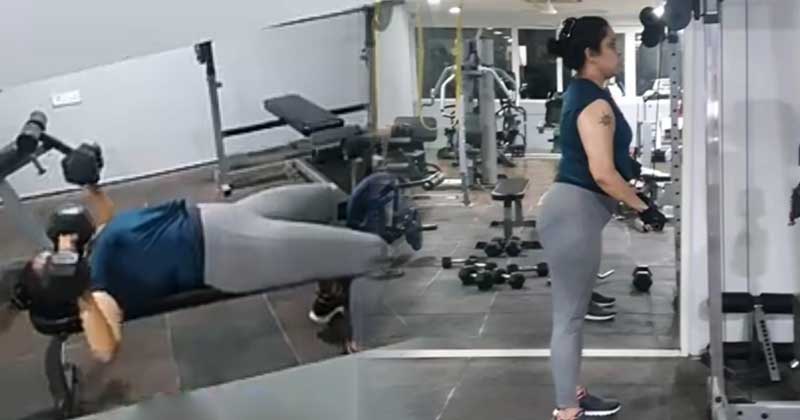 Pragathi Workout In Gym Goes Viral