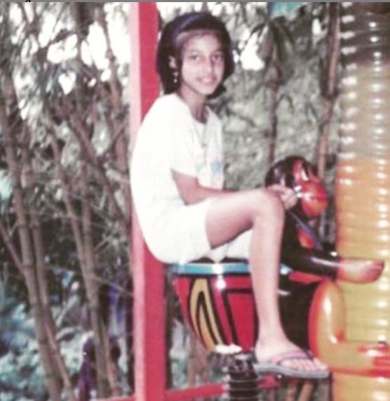 Shruti Haasan Shares Childhood pics