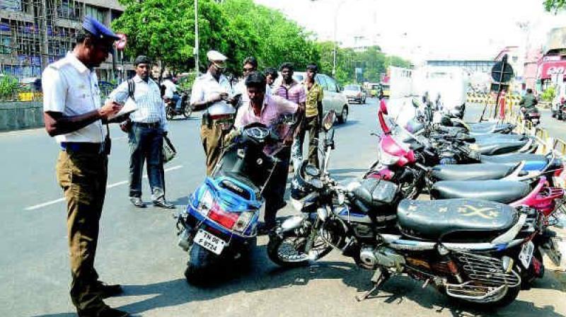 ap gvt impliment new motor rules that are passed by central government