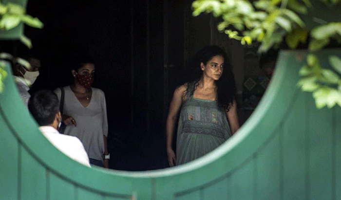 bollywood actress kangana ranaut arrives hyderabad