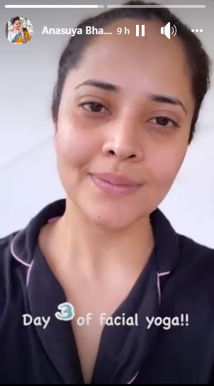 Anasuya Bharadwaj facial Yoga