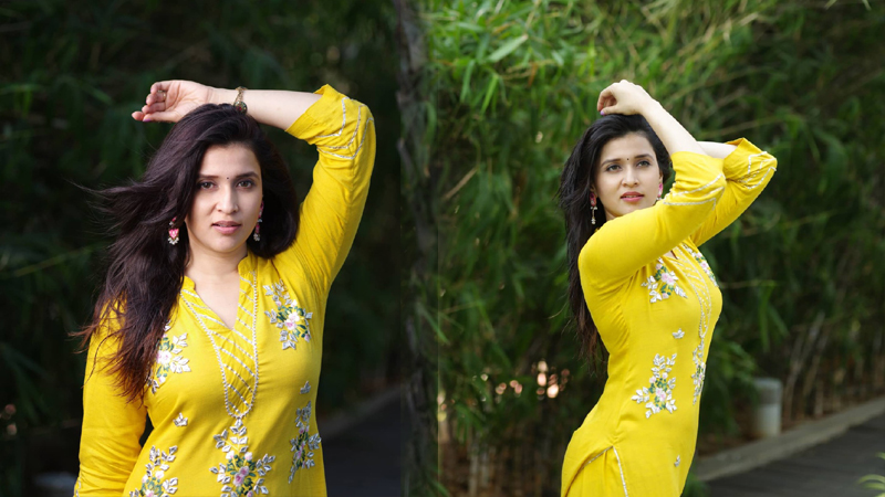 Mannara Chopra Yellow Dress Stills