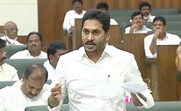 cm jagan fires on tdp members in assembly