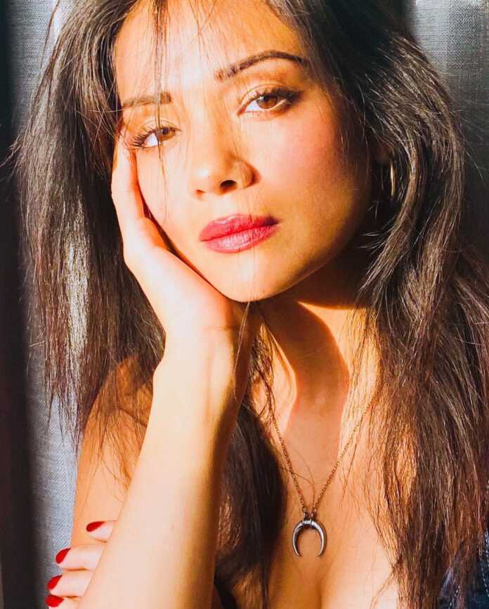 Actress Megha Gupta Latest Hot Looks