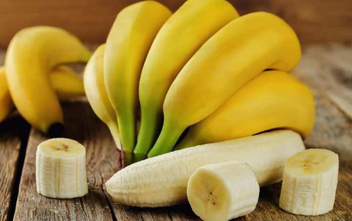 Banana: అరటిపండ్లు రాత్రి సమయాల్లో తినొచ్చా.. లేదా..?