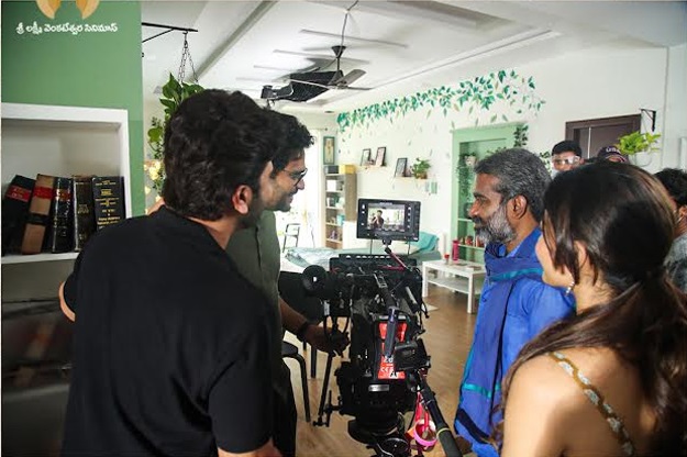 Aadavallu meku joharlu movie shooting begins
