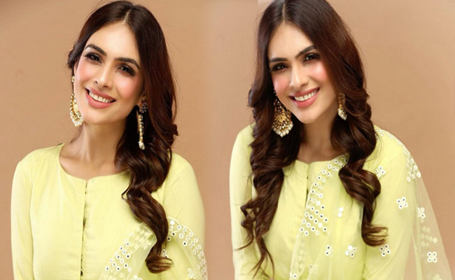 Neha Malik Latest Pics in a Yellow Dress