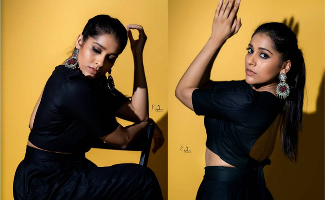 Rashmi Gautam is Awesome Pics in a Black Dress