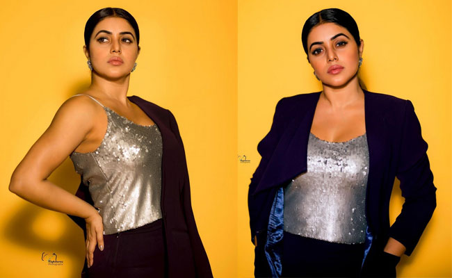 Poorna Looking Pretty In a Suit