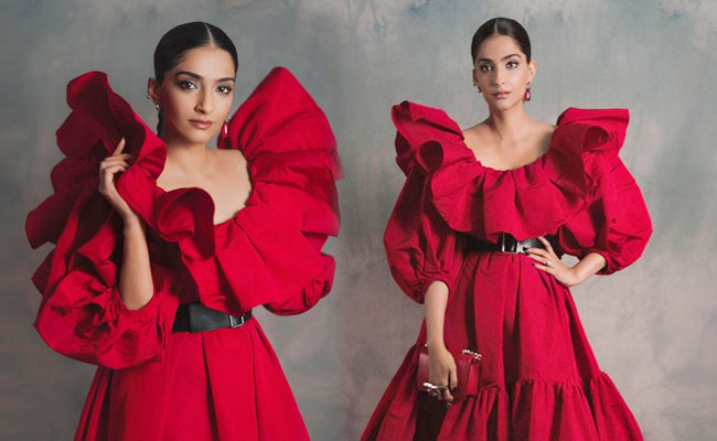 Sonam Kapoor Glamorous Pics Red Dress