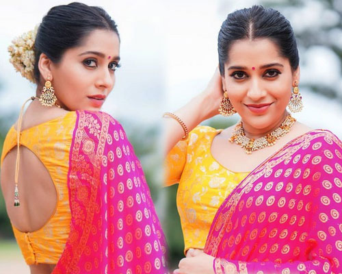 Anchor Rashmi Gautam Awesome Looks in Pink Dress