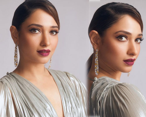 Tamannaah Looks Awesome in Shiny Dress