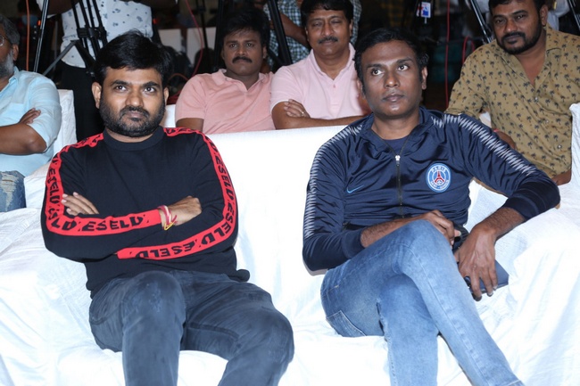 Aha Manchi Rojulochhayi 3 Roses Press Meet 23 | Telugu Rajyam