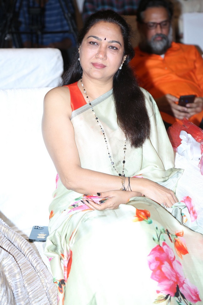 Aha Manchi Rojulochhayi 3 Roses Press Meet 27 | Telugu Rajyam