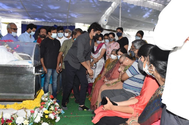 Celebs Condolences To Sirivennela Sitaramasaastry 27 | Telugu Rajyam