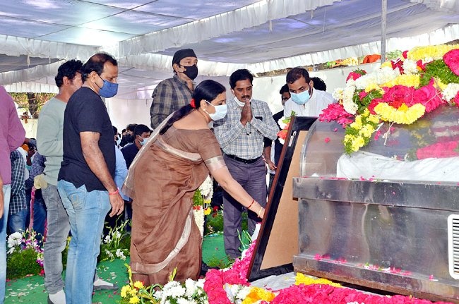 Celebs Condolences To Sirivennela Sitaramasaastry 49 | Telugu Rajyam