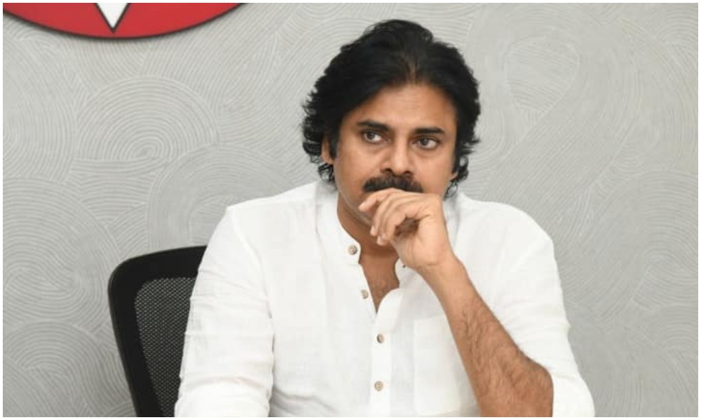 రైతులపై వైకాపా నేతల విమర్శలు చౌకబారుగా ఉన్నాయి: పవన్ కళ్యాణ్