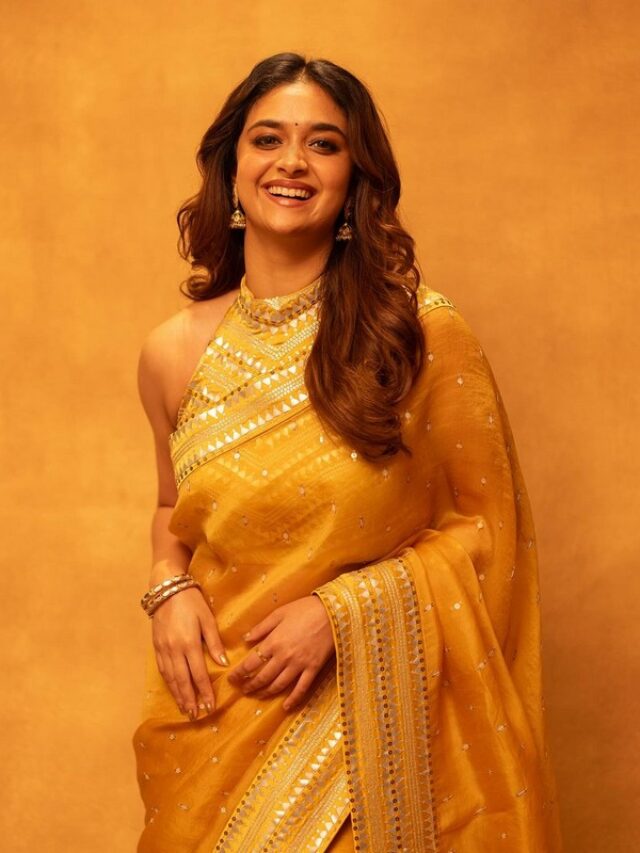 Keerthy Suresh Cute Looks in Yellow Saree