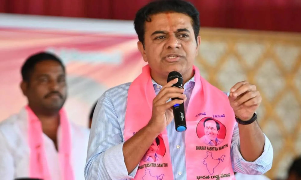 KTR: రాజకీయాలకు కేటీఆర్ బ్రేక్… ఈ విరామం వెనక అంత పెద్ద వ్యూహం ఉందా?